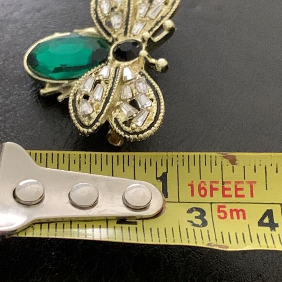 Bumble Bee Lapel Pin – Green, White & Black Crystals - Gold Tone Brooch - Picture 7 of 7